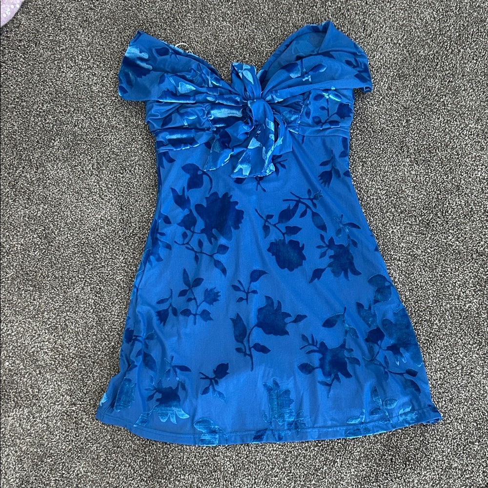 NWT Hello Molly Blue Floral Off-Shoulder Dress Size S/4